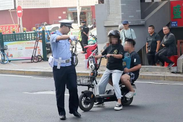 上路有“5不能”新要求别被罚了才知道九游会网站2025年2月起执行电动车(图4)